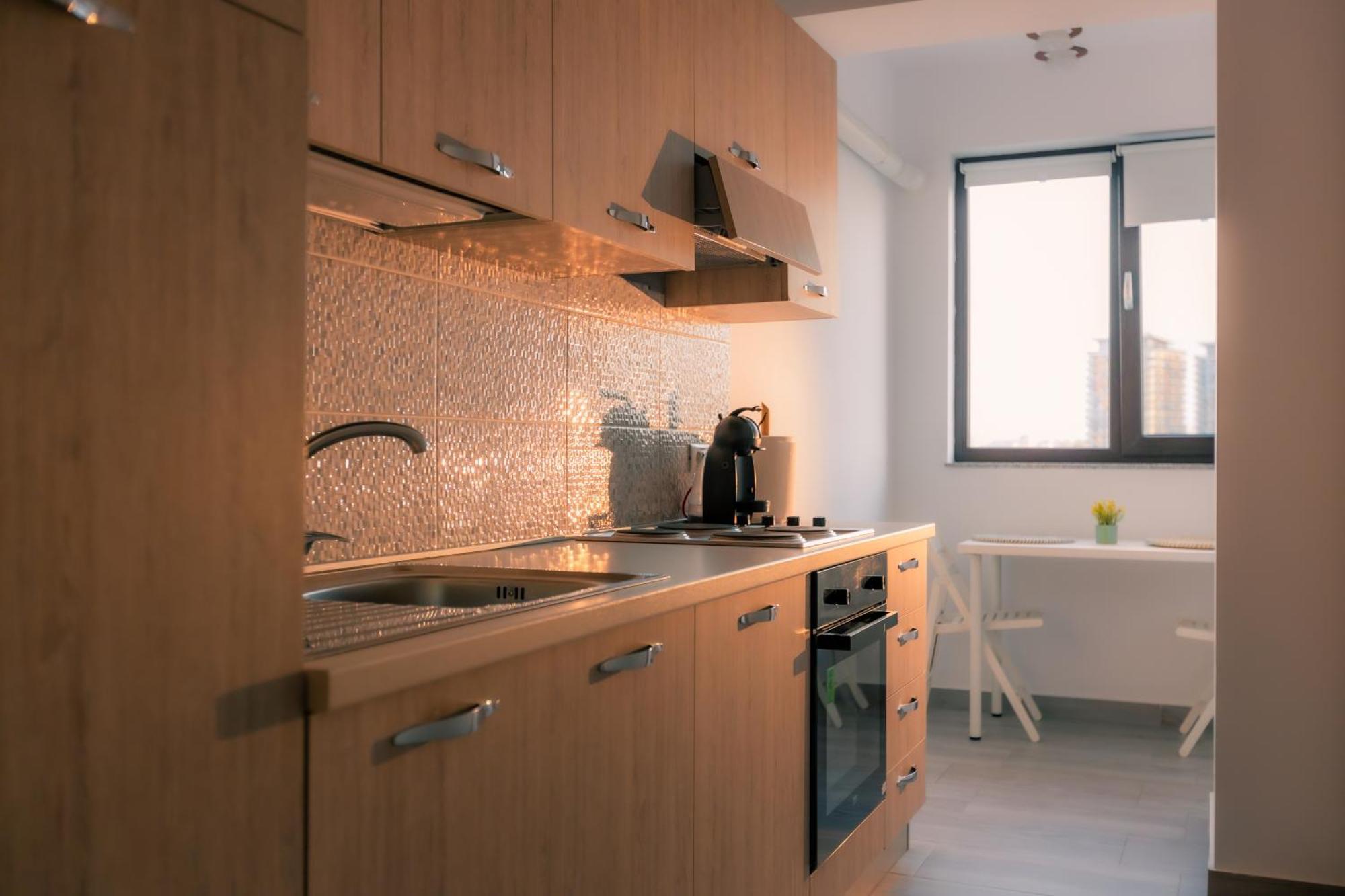 Sunset Apartment - Central Apt With Rooftop Garden 부쿠레슈티 외부 사진