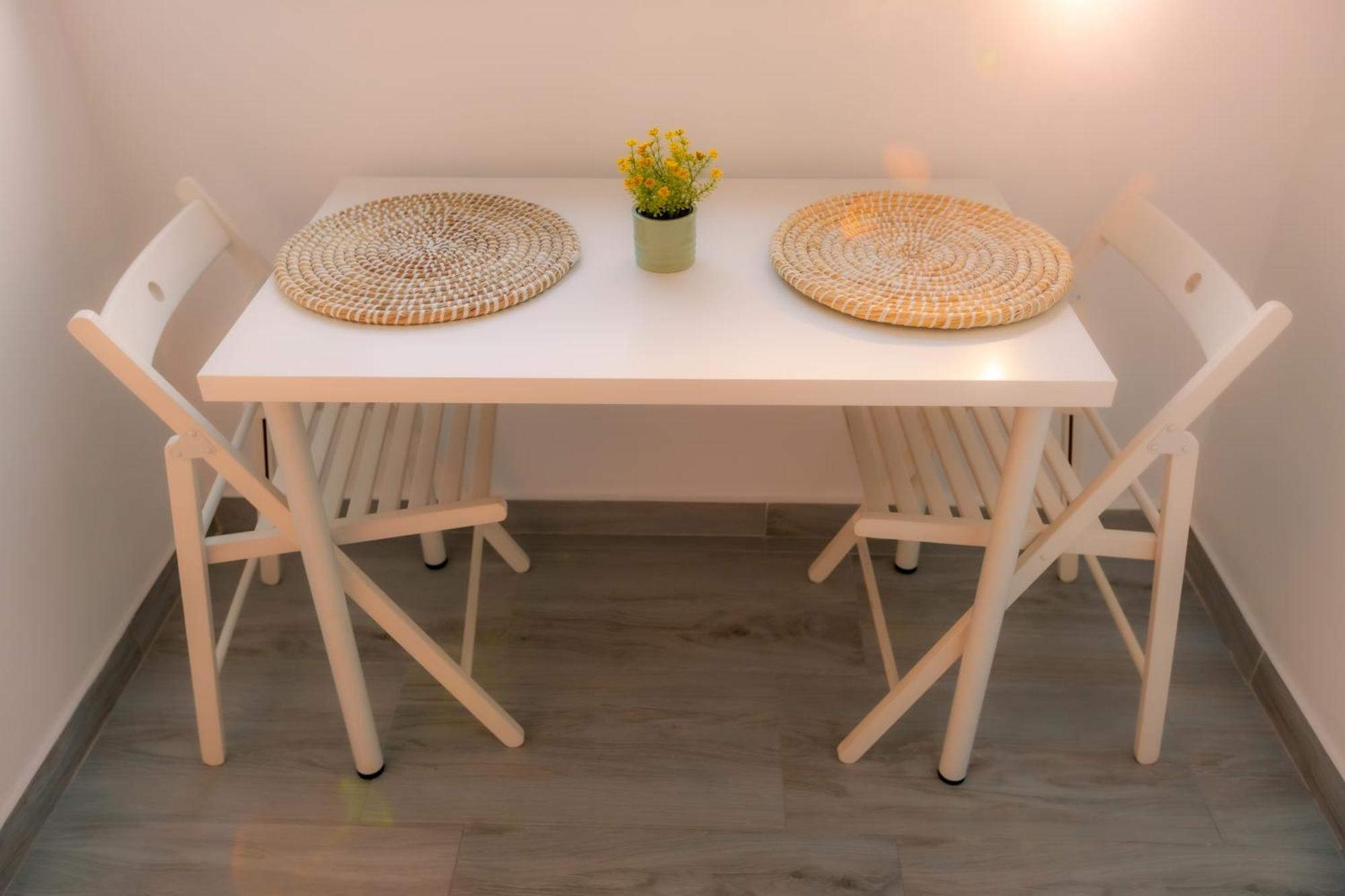 Sunset Apartment - Central Apt With Rooftop Garden 부쿠레슈티 외부 사진